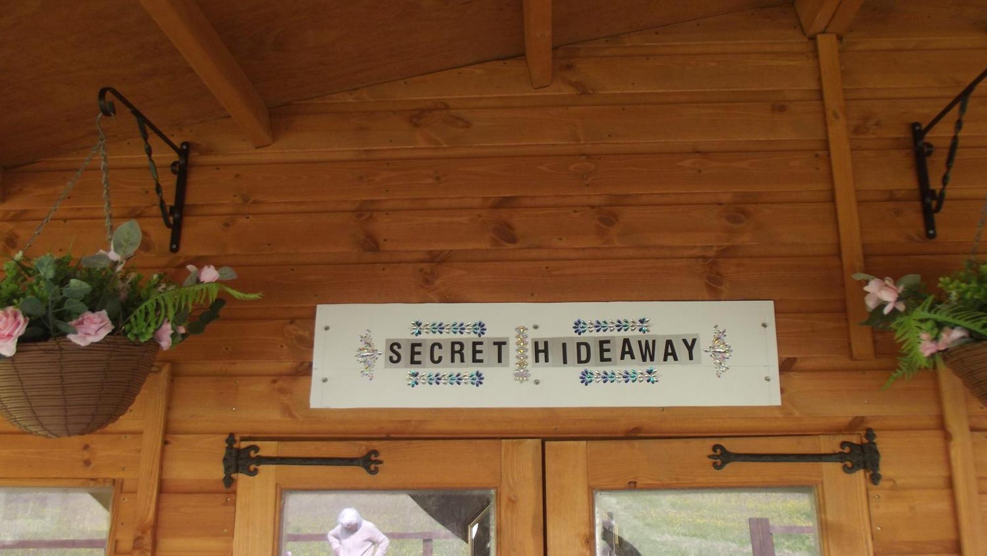 Secret Hideaway *